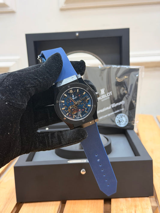 HUBL0T CLASSIC FUSI0N SKELETON WATCH