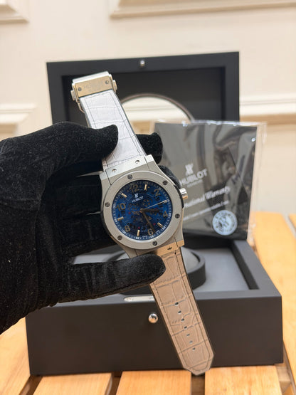 HUBL0T CLASSIC FUSI0N SKELETON WATCH