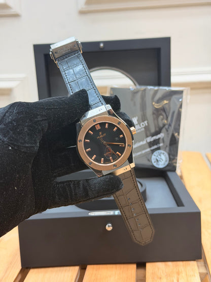 HUBL0T CLASSIC FUSI0N AUTOMATIC WATCH
