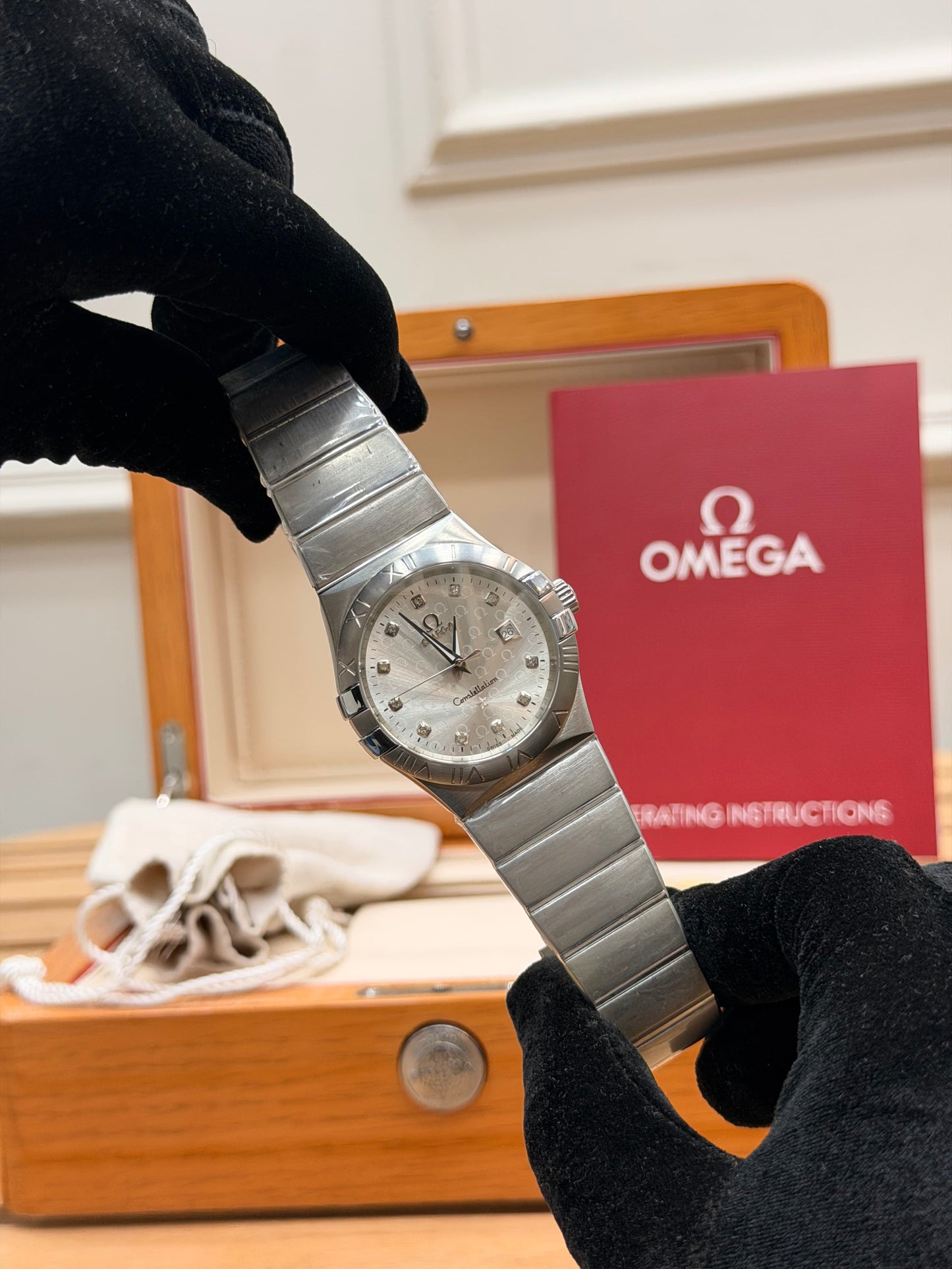 0MEGA CONSTELLATION OLD MONEY WATCH