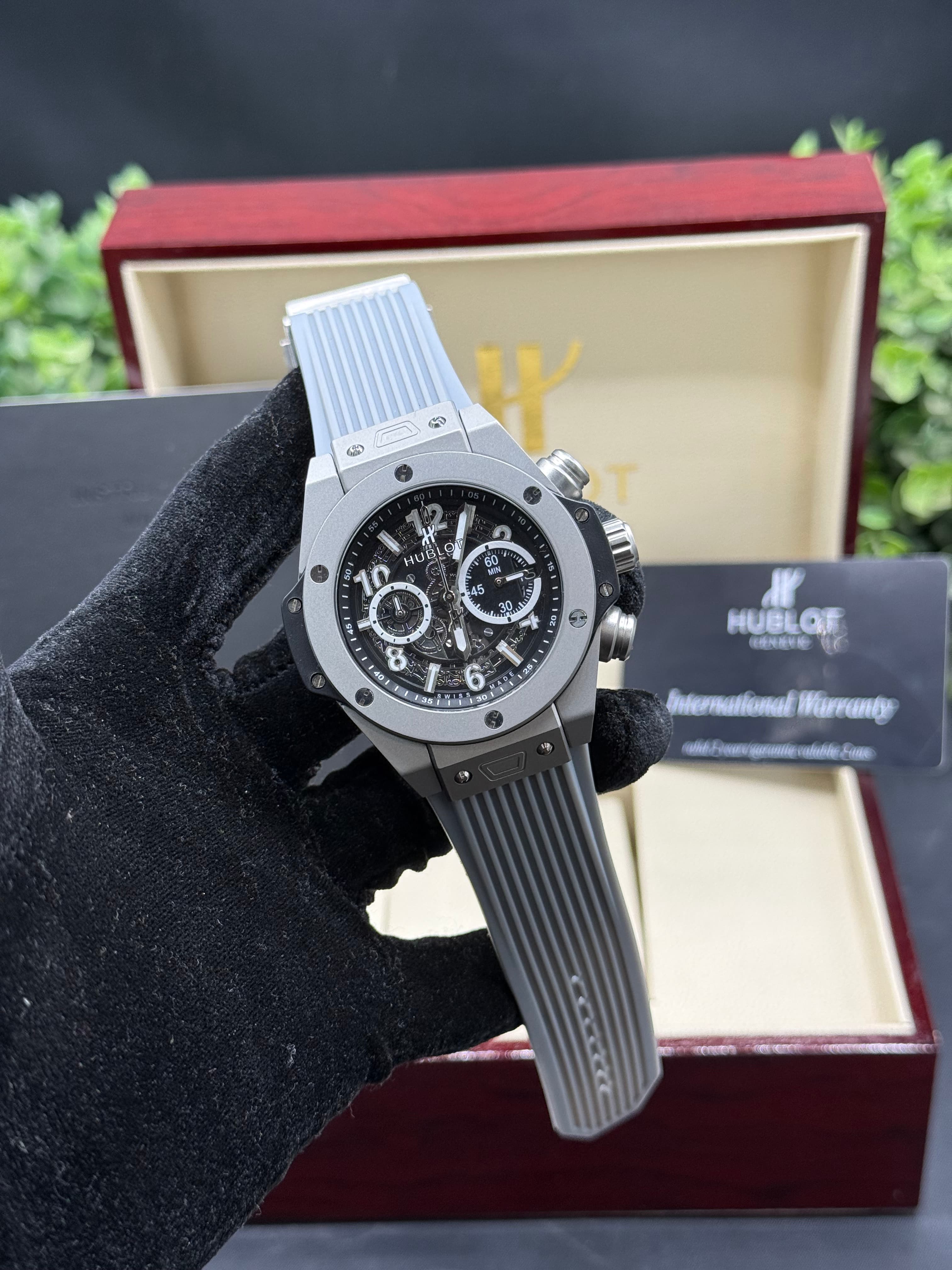 Big Bang Chronograph Watch – Sheikh Sunny Watches
